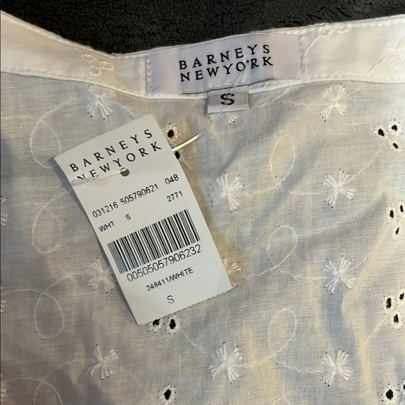 White Eyelet Button-Up Blouse - Picture 2 of 3